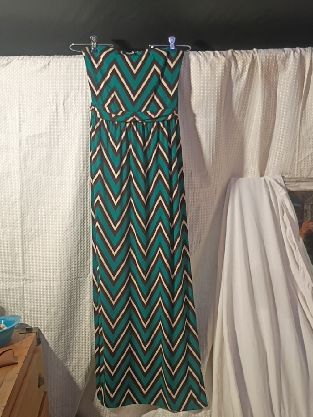Women’s Teal Chevron Maxi Dress - Strapless Summer Style
